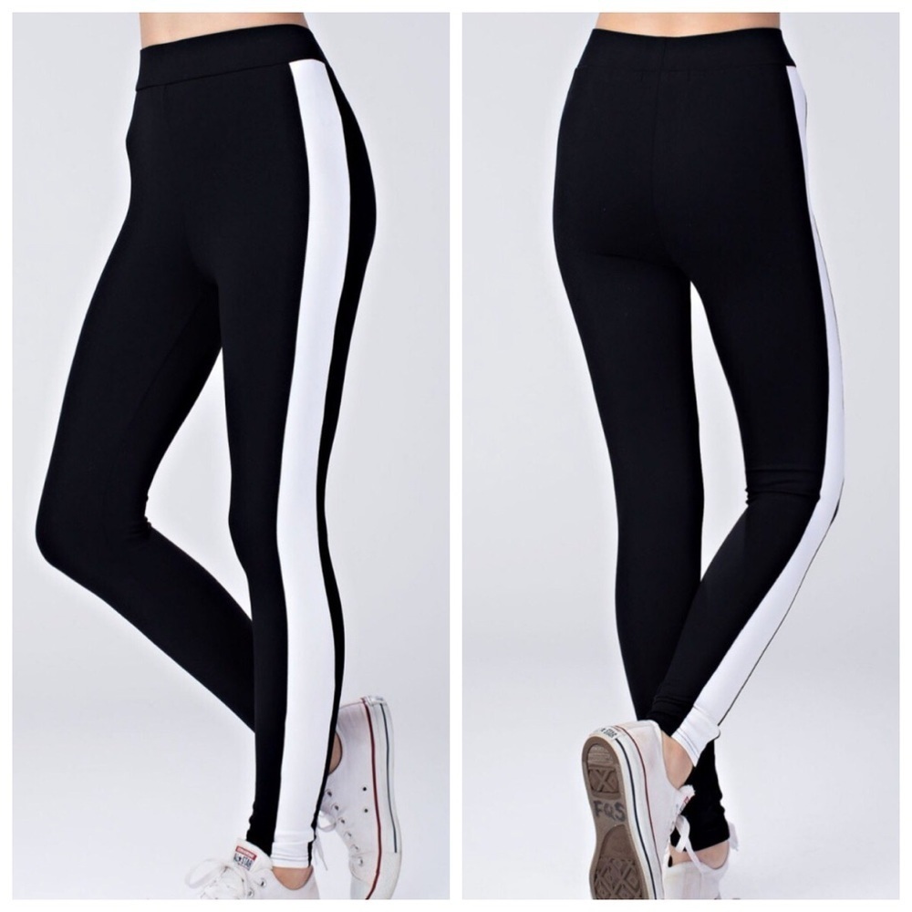 🆕Black track pant w/red athletic stripe